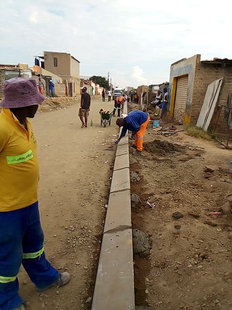 Diepsloot ext.6 Roadworks and pipe work